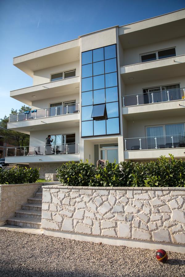 Apartments Sunny Hill Tivat Eksteriør billede
